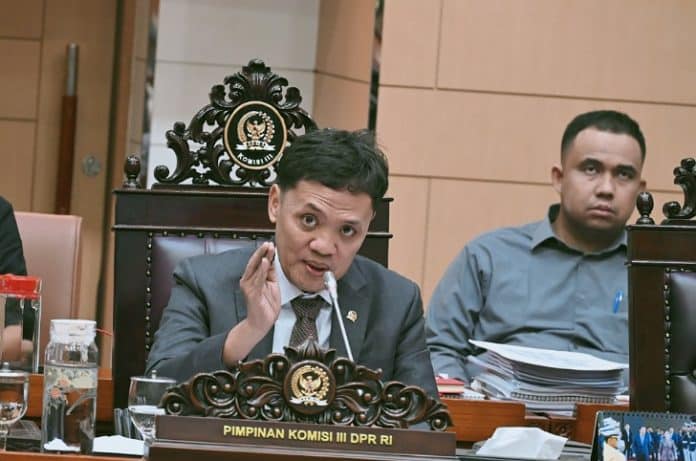 Ketua Komisi III DPR, Kasus Hogi Winaya Tidak Mencerminkan Keadilan Komisi