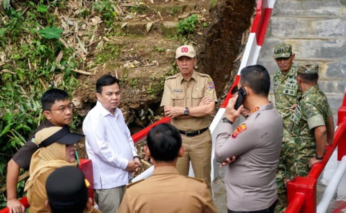 Resmikan Jembatan Garuda, Ketua DPRD Bogor Adityawarman Adil Puji Peran TNI Garuda